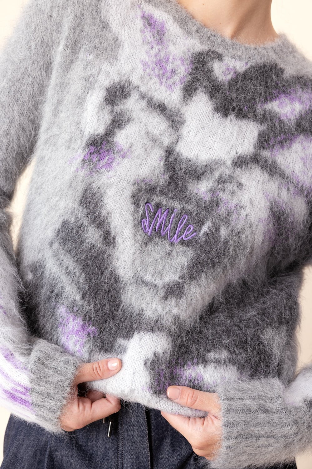 Kitten Graphic Sweater - Image 3
