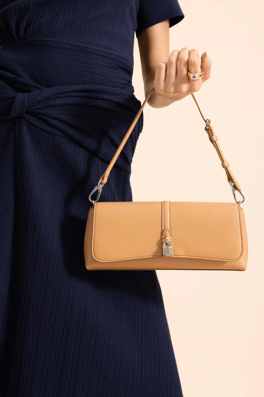 Ryder Pochette Shoulder Bag - Honey - Image 2