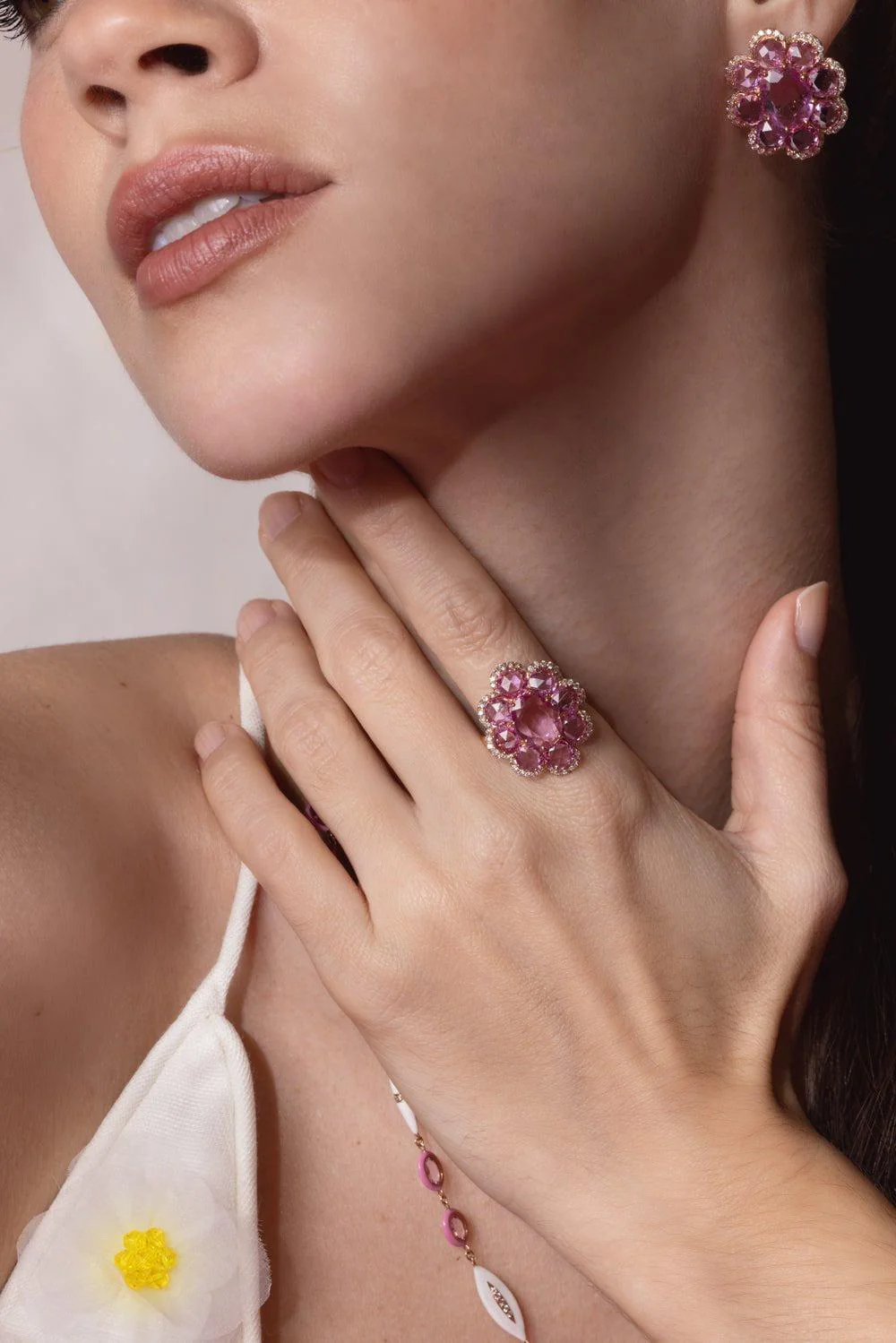 Pink Sapphire Florette Ring - Image 2