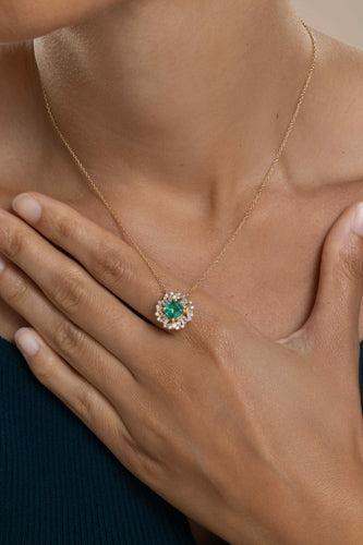 Emerald Diamond Pendant Necklace - Image 3
