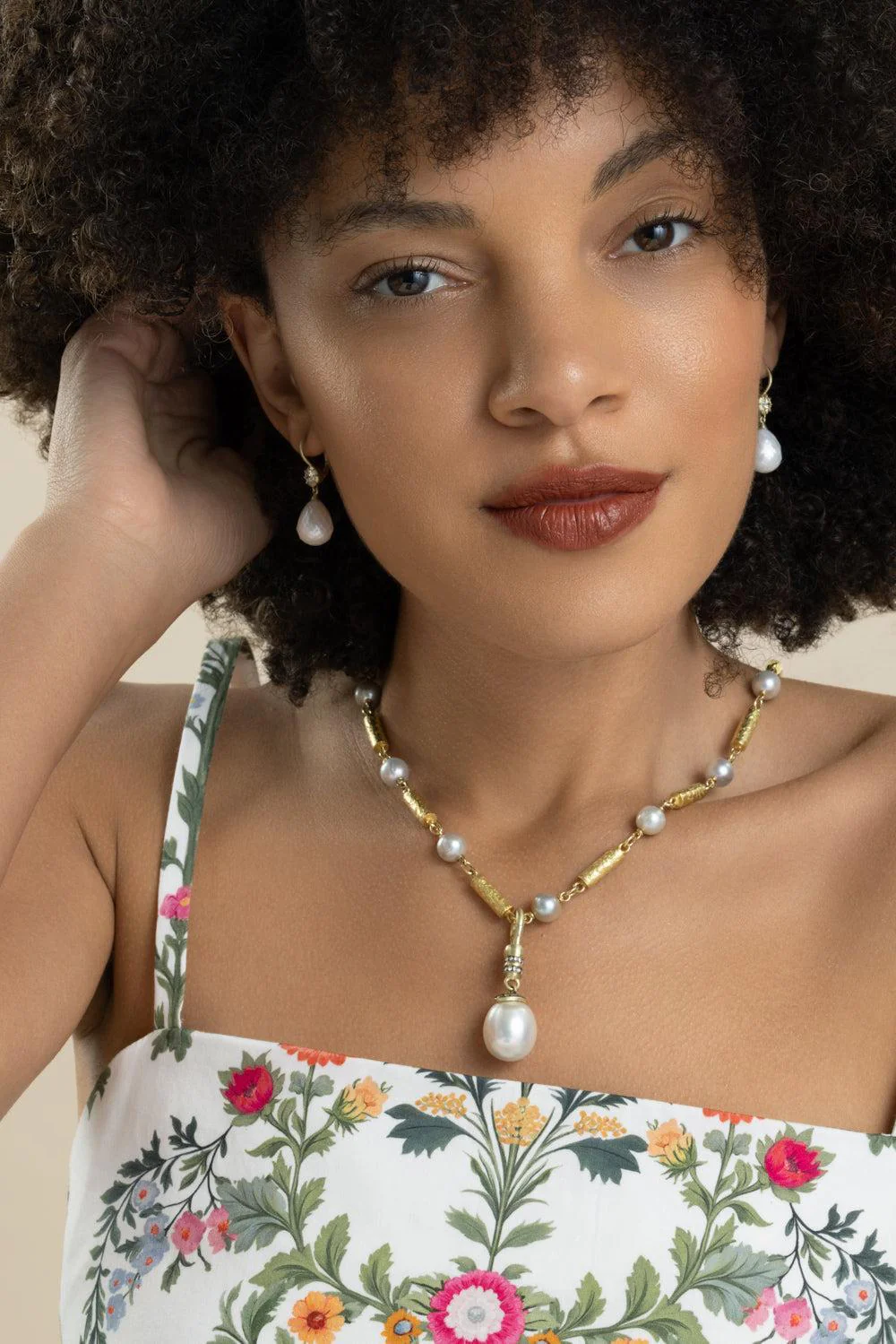 Akoya Pearl Bullet Necklace - Image 3