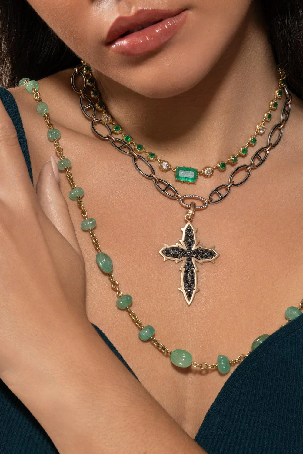 Black Diamond Cross Pendant - Image 3