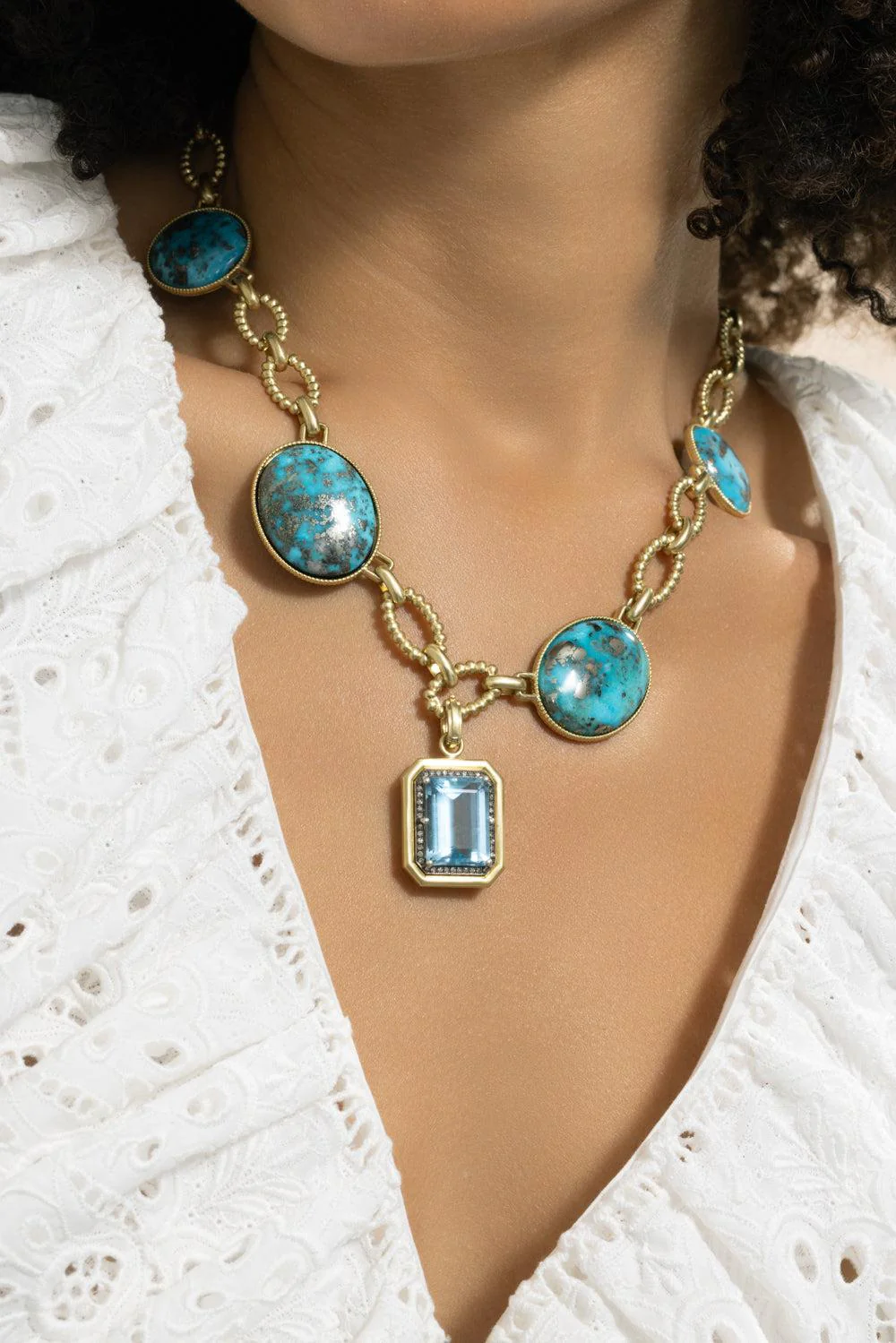 Diamond Aquamarine Pendant - Image 3