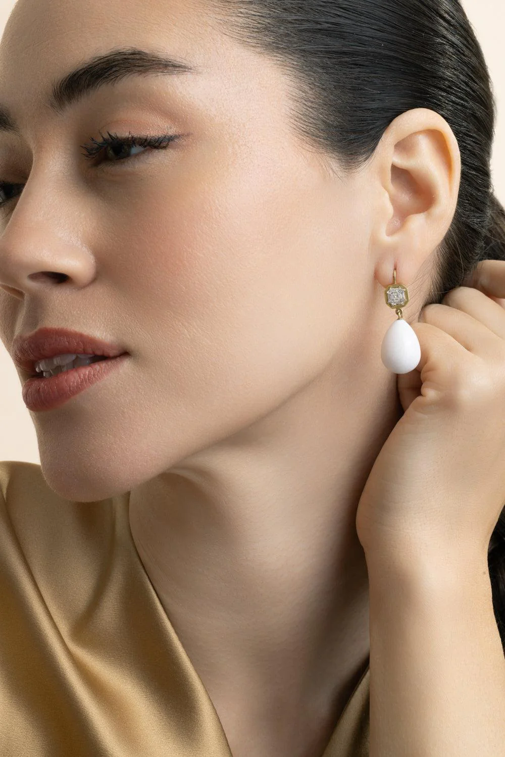 Diamond Cocholong Drop Earrings - Image 2