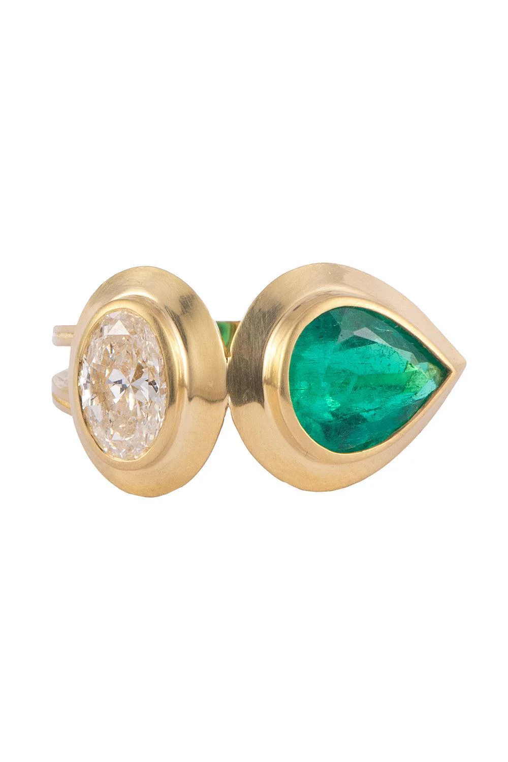 Diamond Emerald Oval Pear Ring