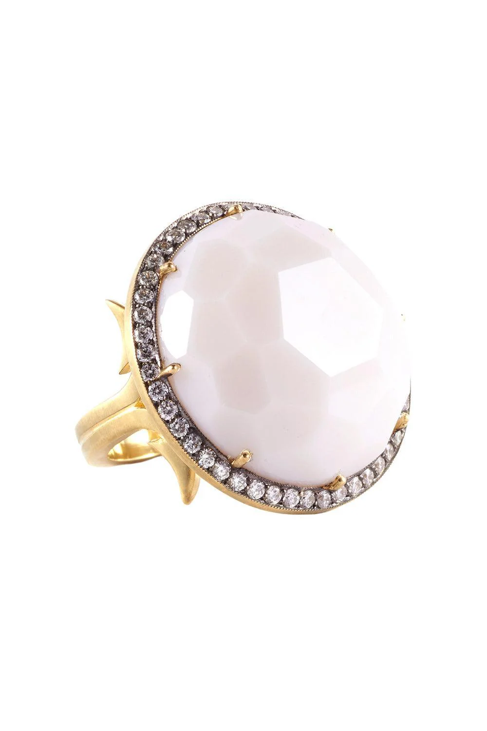 Faceted Cocgolong Ring