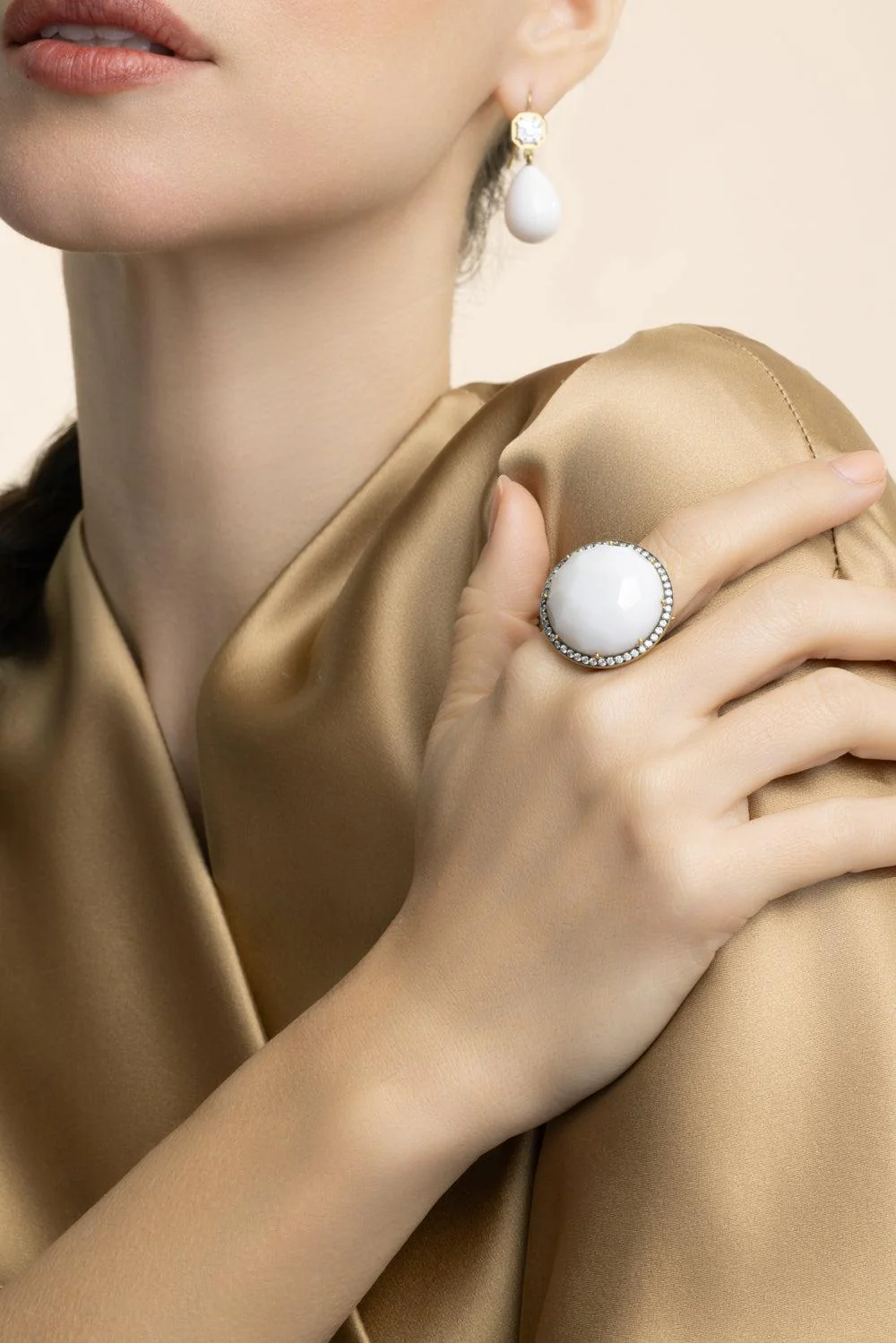 Faceted Cocgolong Ring - Image 3