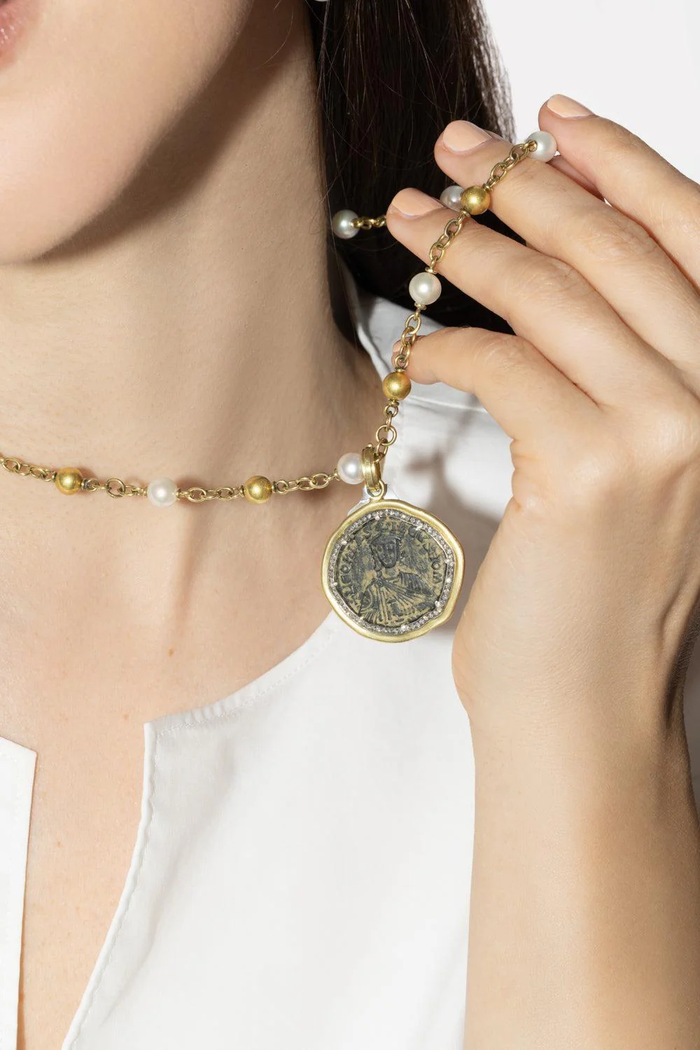 Leo The Wise Byzantine Vintage Coin Pendant - Image 4