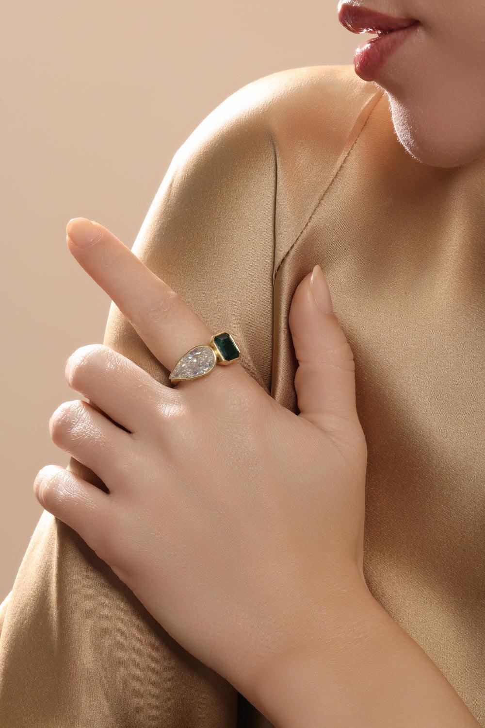 Zambian Emerald Diamond Ring - Image 3