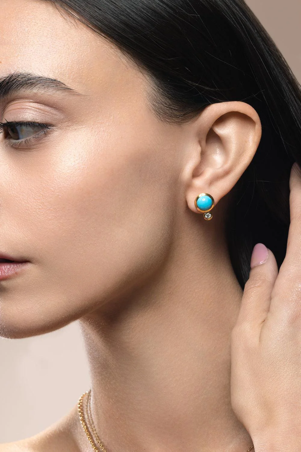 Turquoise Bouton Earrings - Image 3