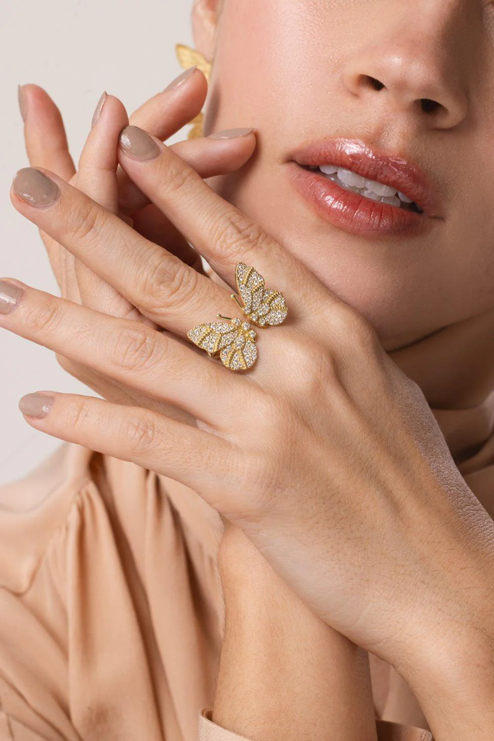 Diamond Butterfly Ring - Image 3