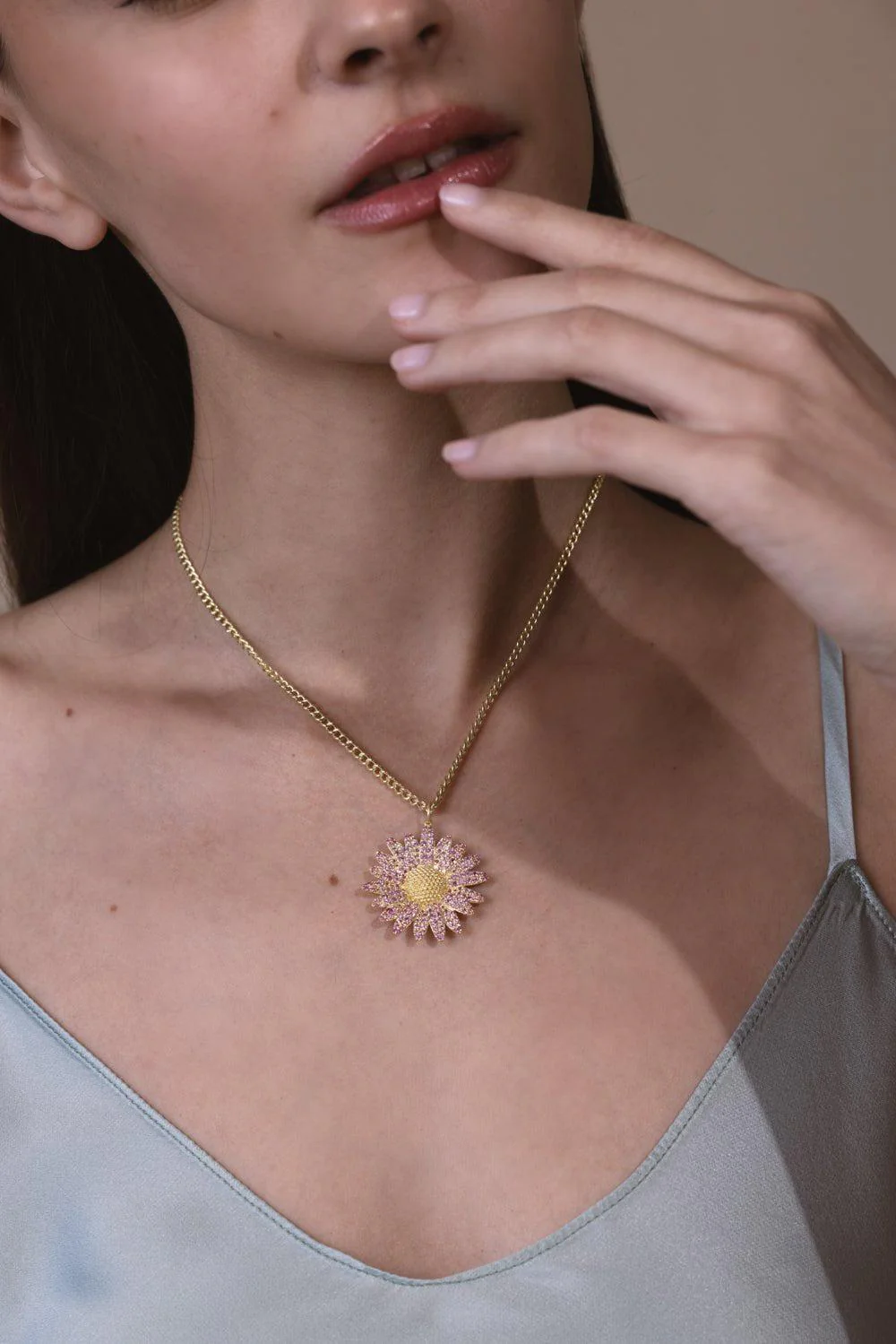 Diamond Daisy Center Pendant - Image 2