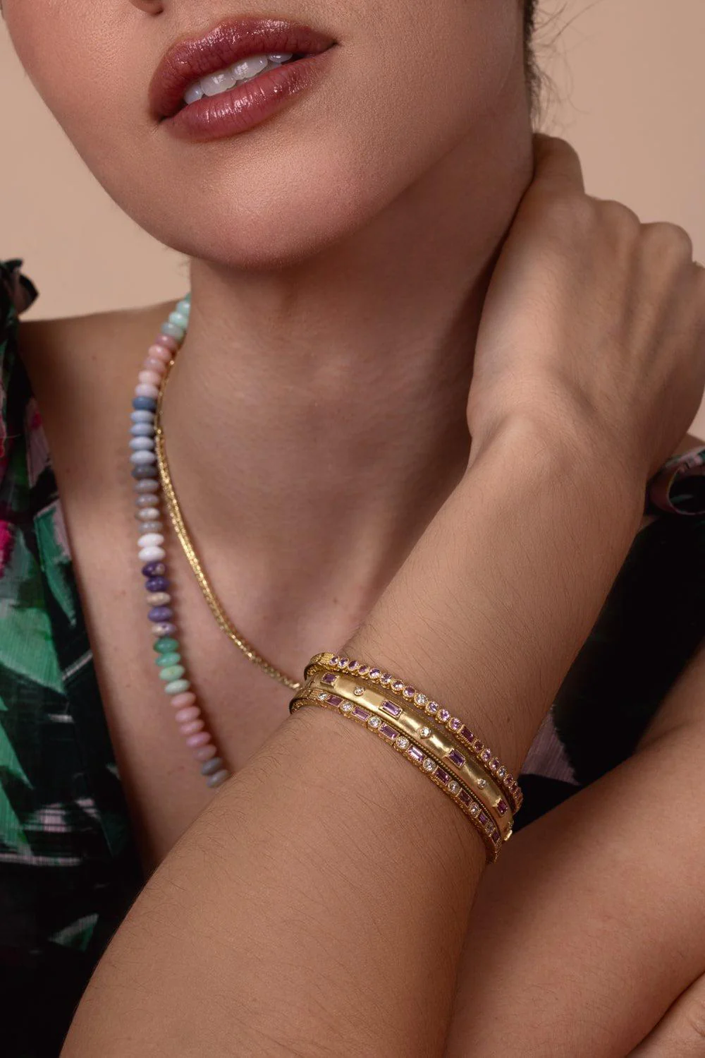 Modern Etruscan Pink Sapphire Round Bezel Bangle - Image 2