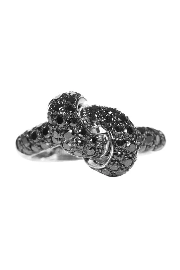 Black Diamond Love Knot