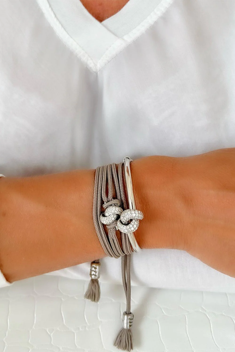 Love Knot Bracelet - Image 2