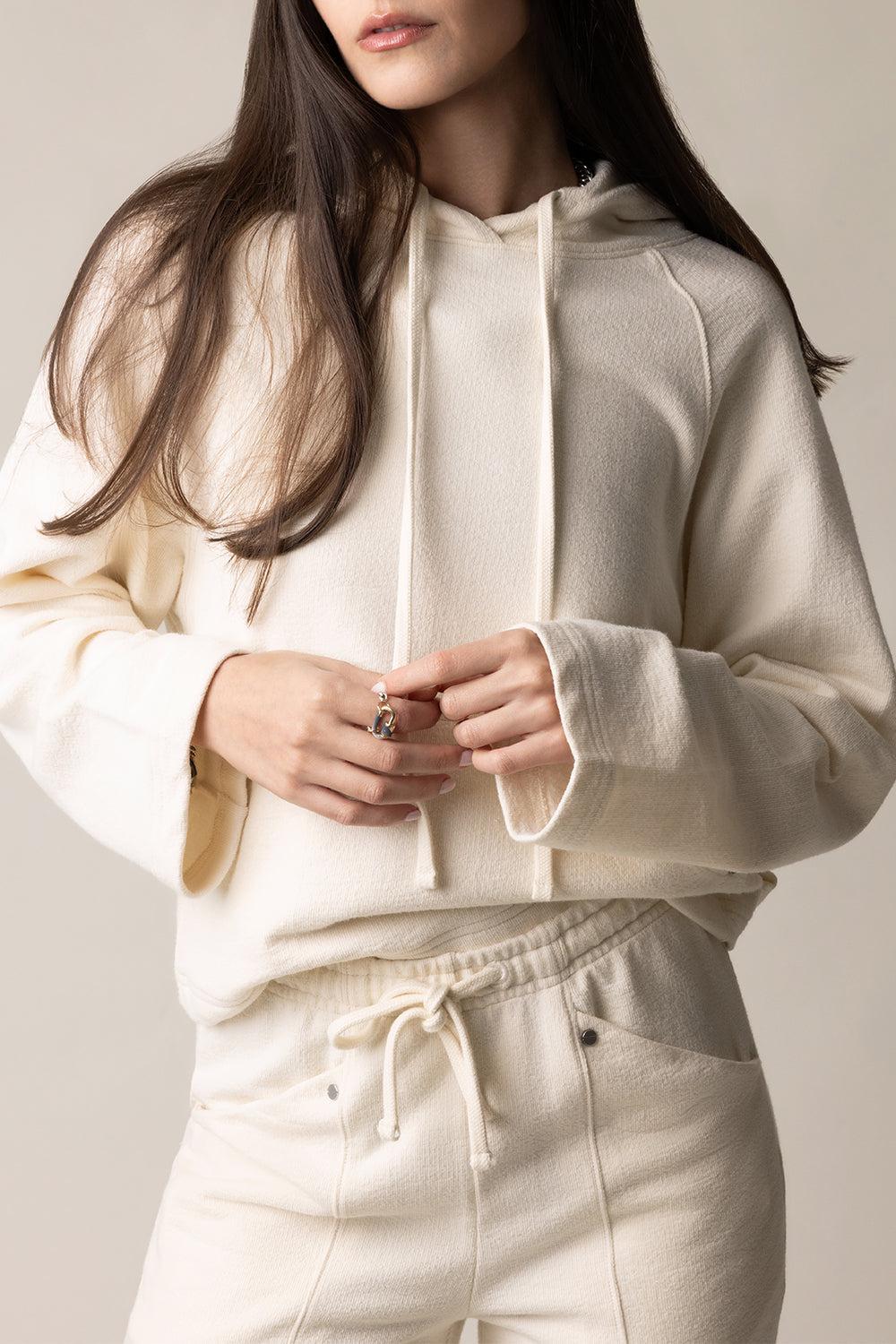 Alis Hoodie - Image 3