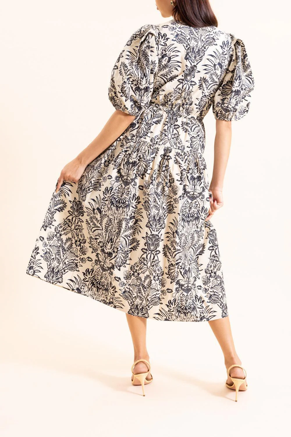 Harriet Puff Sleeve Midi Dress - Image 4