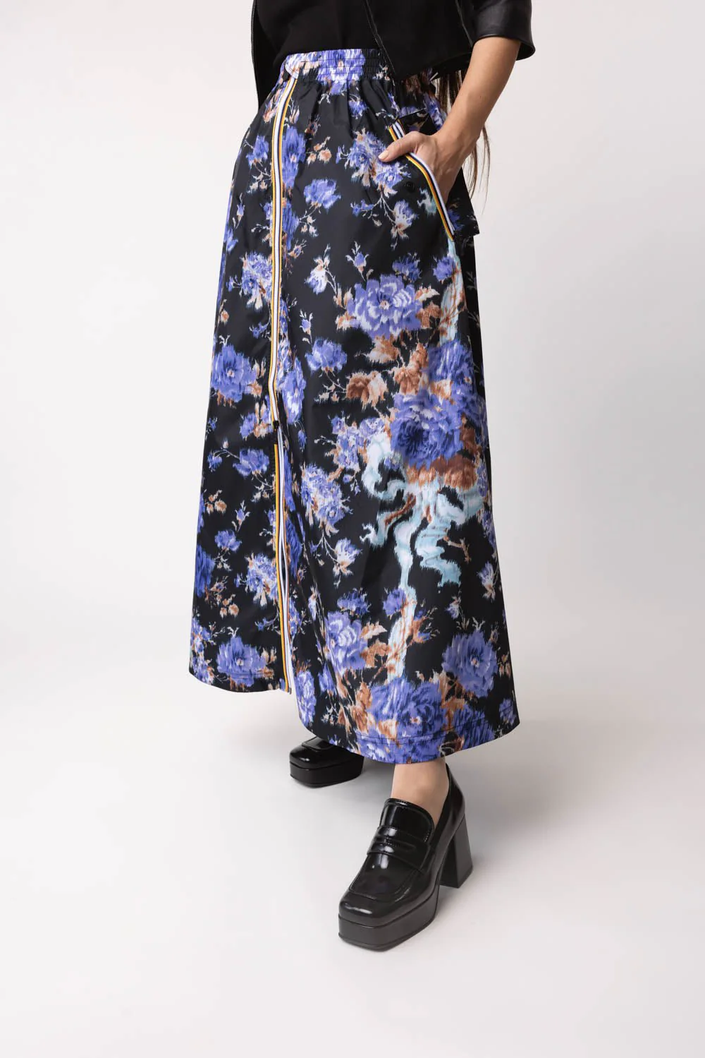 Rhea Skirt - Image 3
