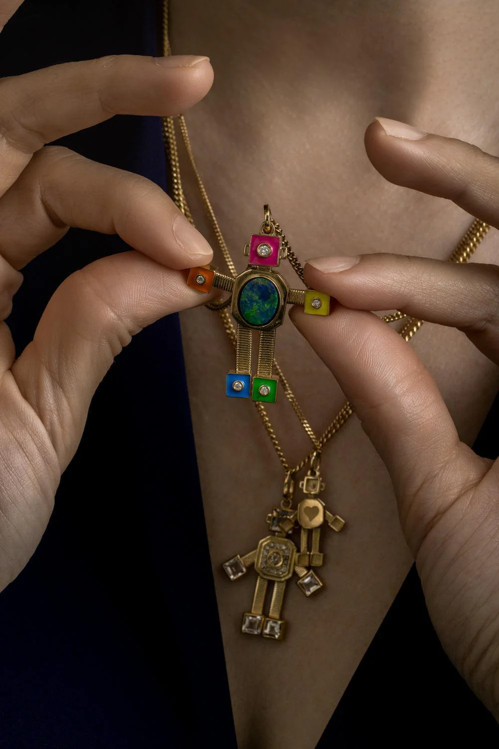 Galaxy Heart Maxi Robot Pendant - Image 5