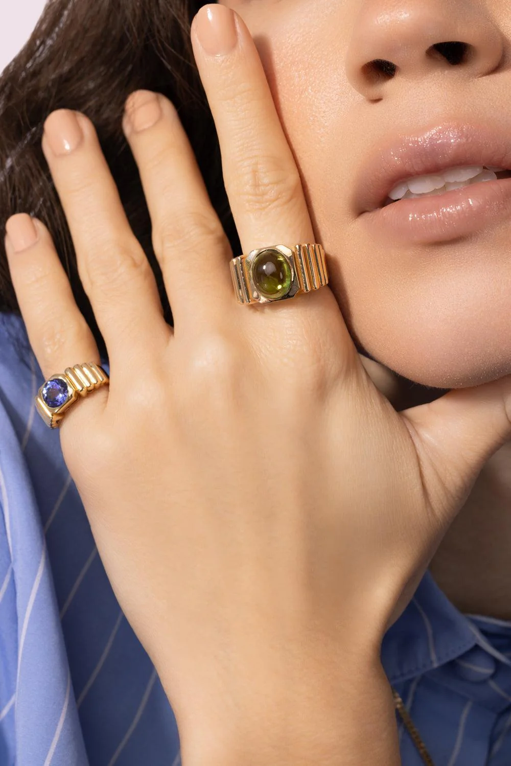 Peridot Can Dynasty Signet Ring - Image 2