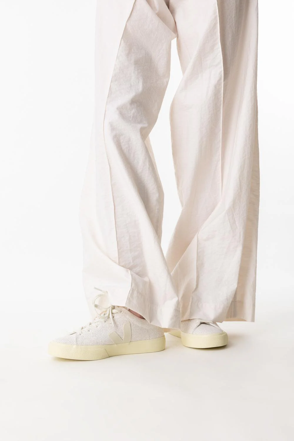 Campo J-Mesh Sneaker - Image 2