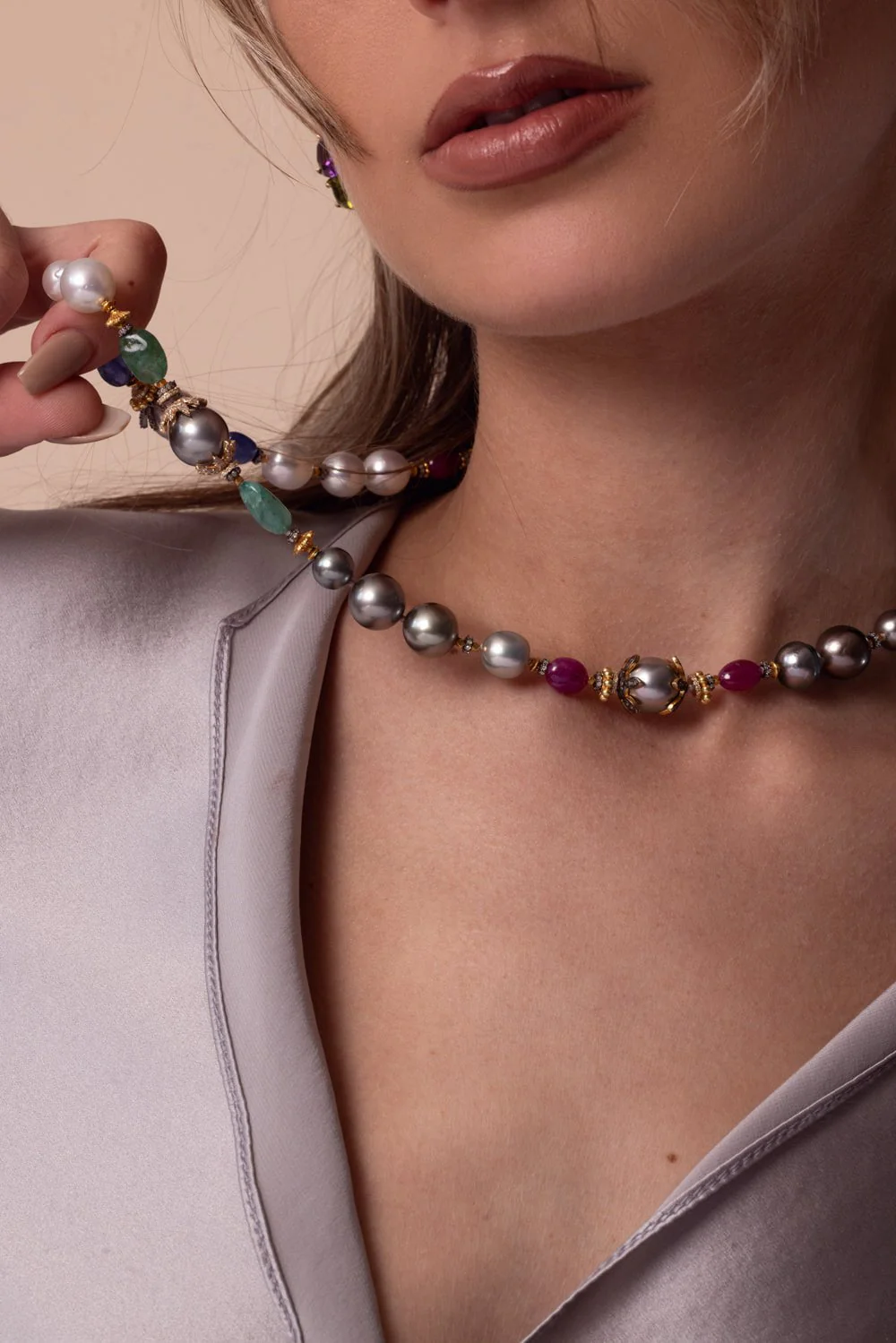 Pearl Emerald Sapphire Beaded Necklace - Image 2