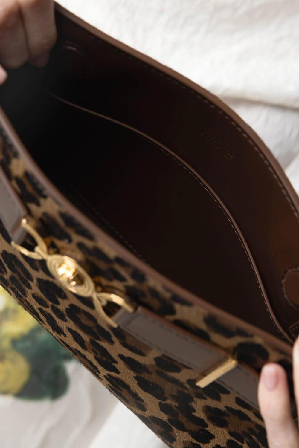 Medusa '95 Clutch - Brown Gold - Image 4