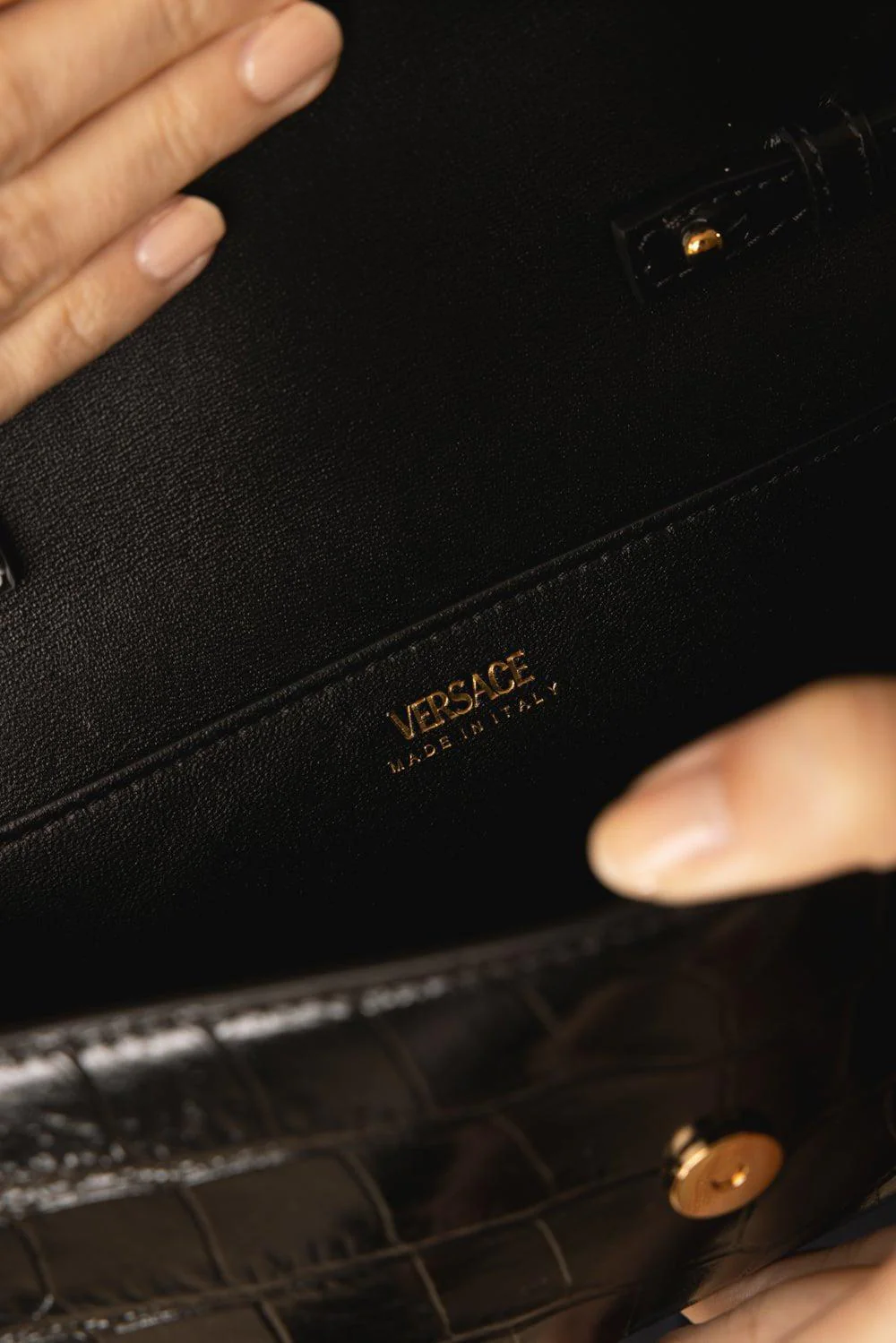 Medusa '95 Crossbody Bag - Image 4