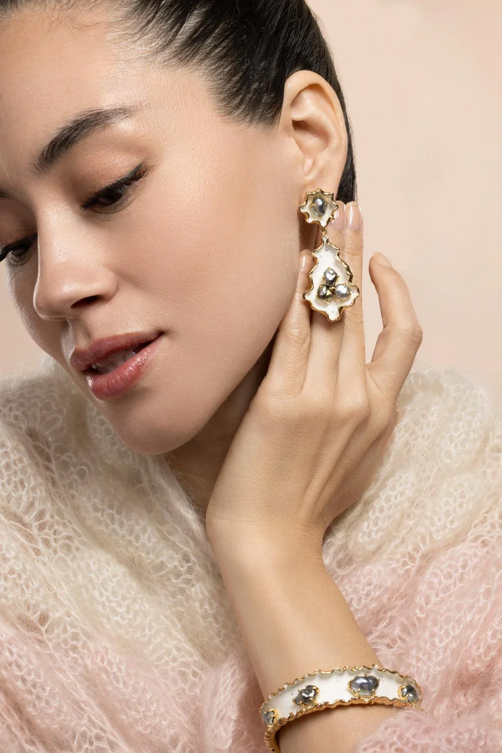 Keshi Pearl White Drop Earrings - Image 3