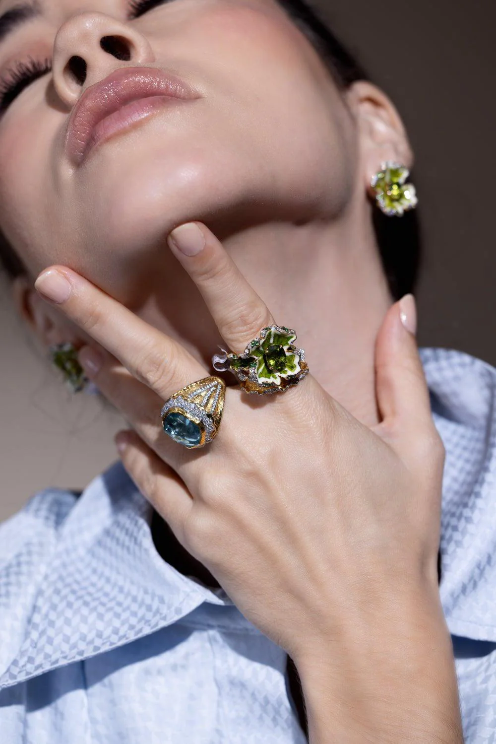 Peridot Flower Ring - Image 4