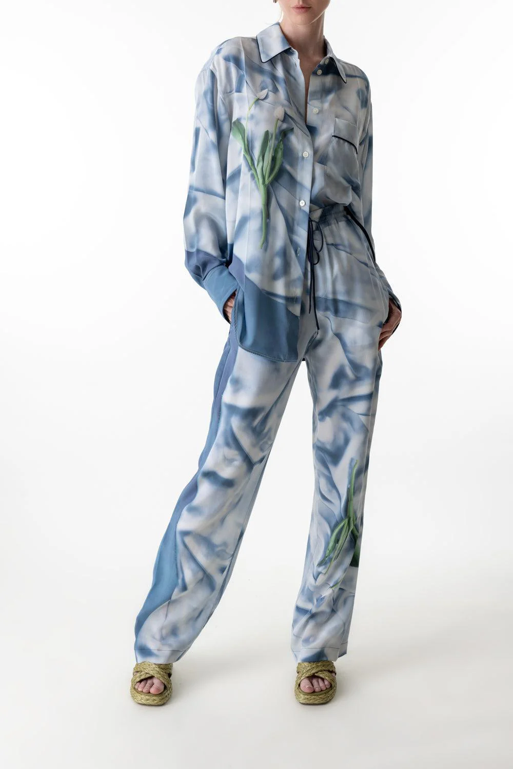 LONG SLEEVE FLOWER PYJAMA SHIRT - Image 2