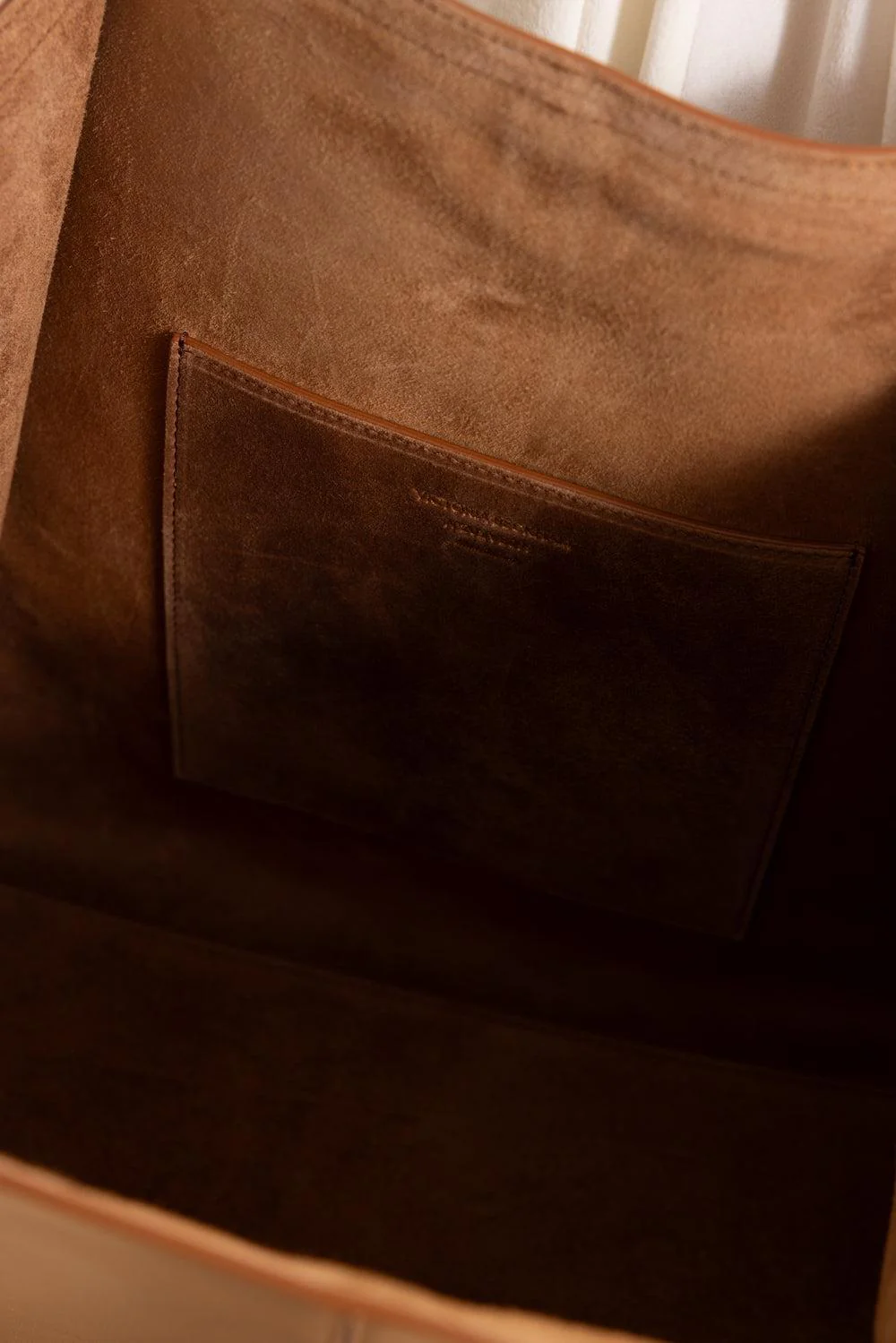 Small Victoria Tote - Tan - Image 3