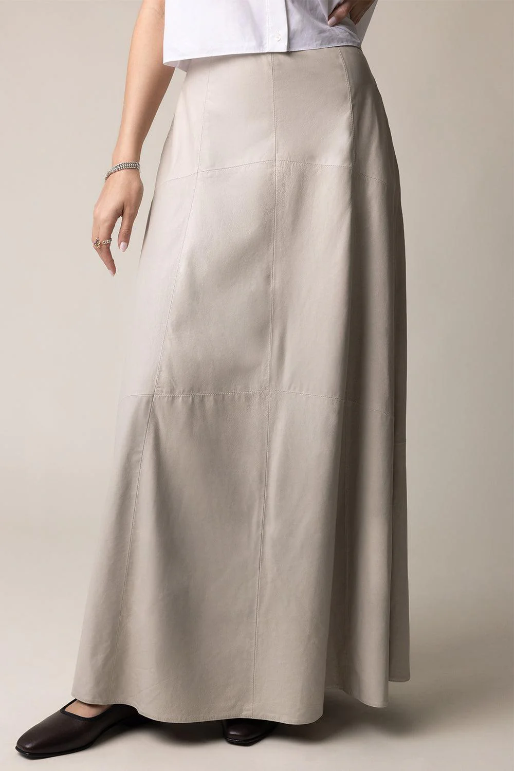 Spiral Seam Skirt - Image 4