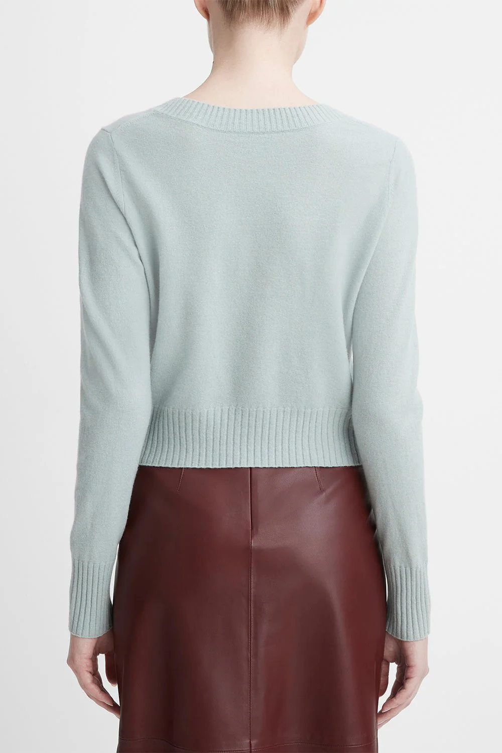 Cropped V-Neck Pullover - Image 3