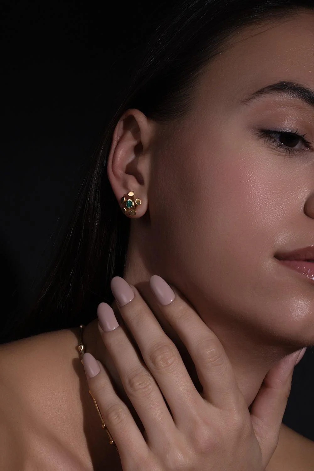 Emerald Chrona Stud Earrings - Image 3