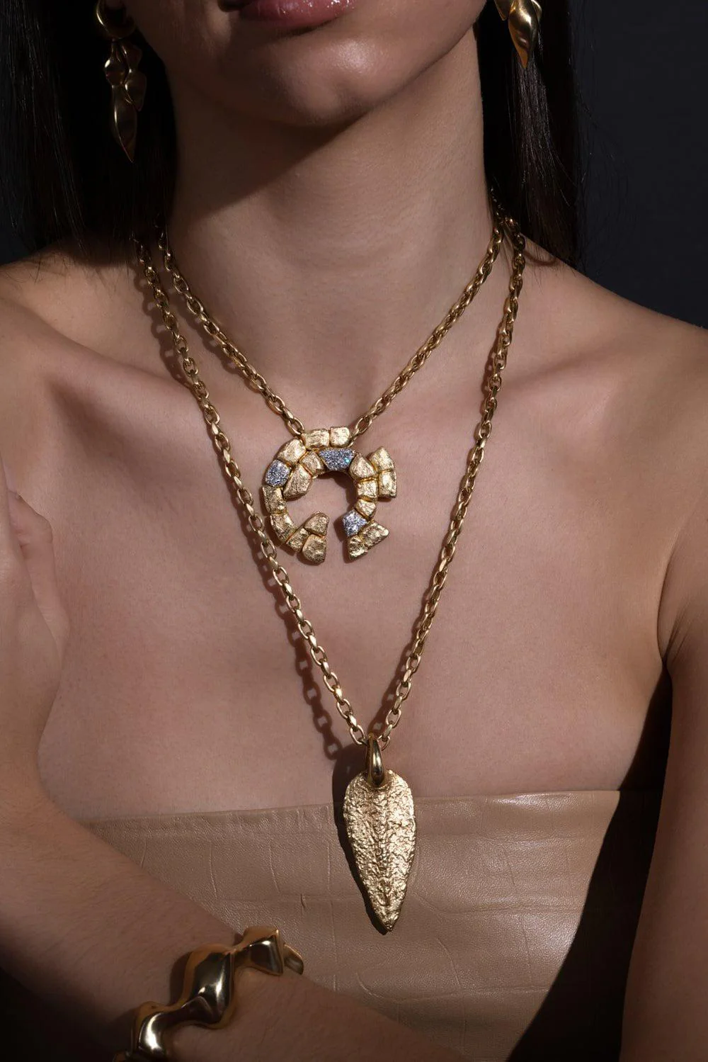 Lynk Chain Necklace - Image 3