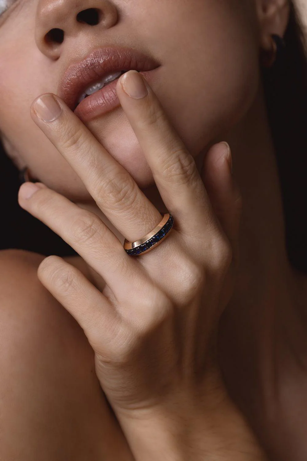 Grant Sapphire Angled Ring - Image 3