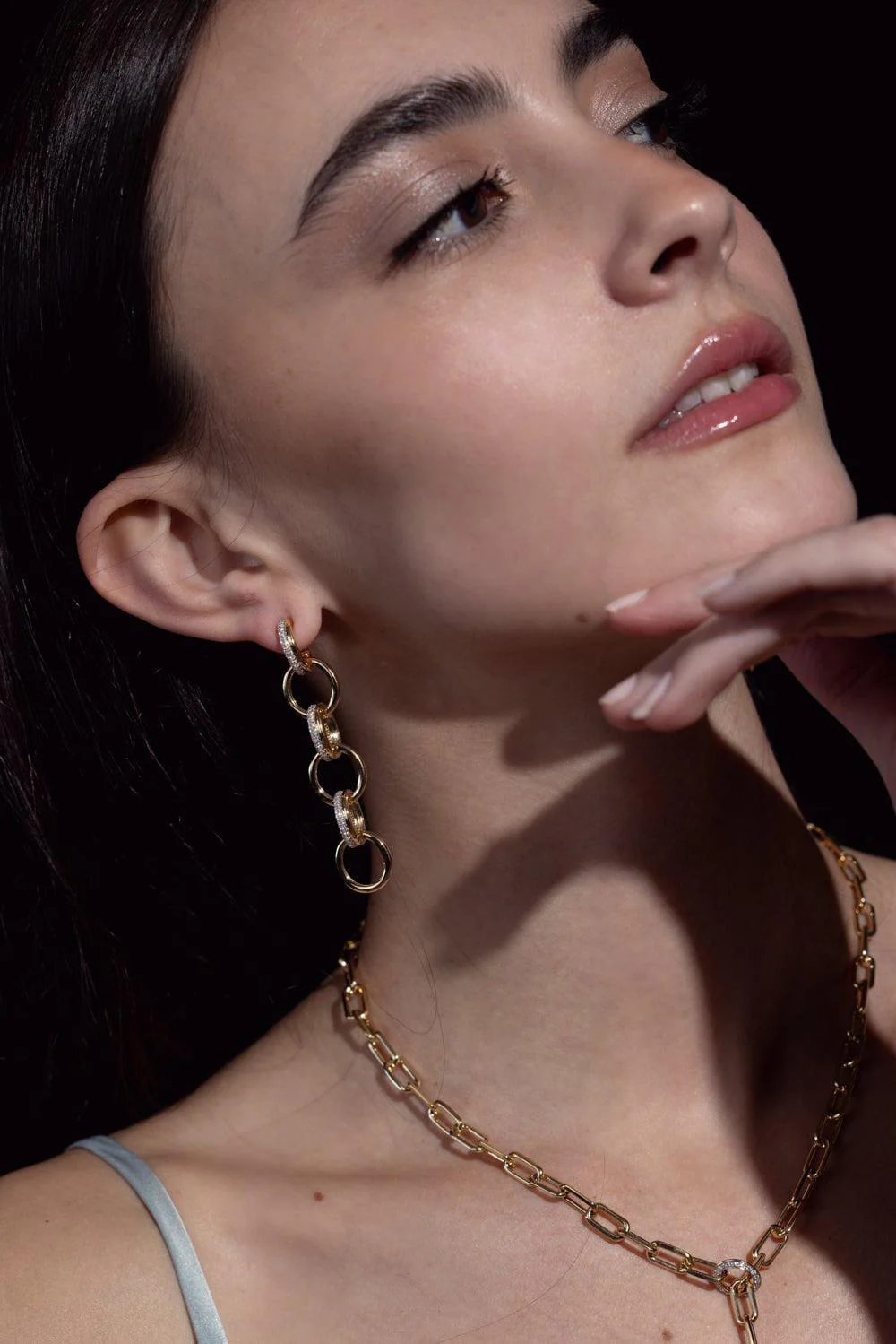 Thoby Diamond 6 Link Drop Earrings - Image 4