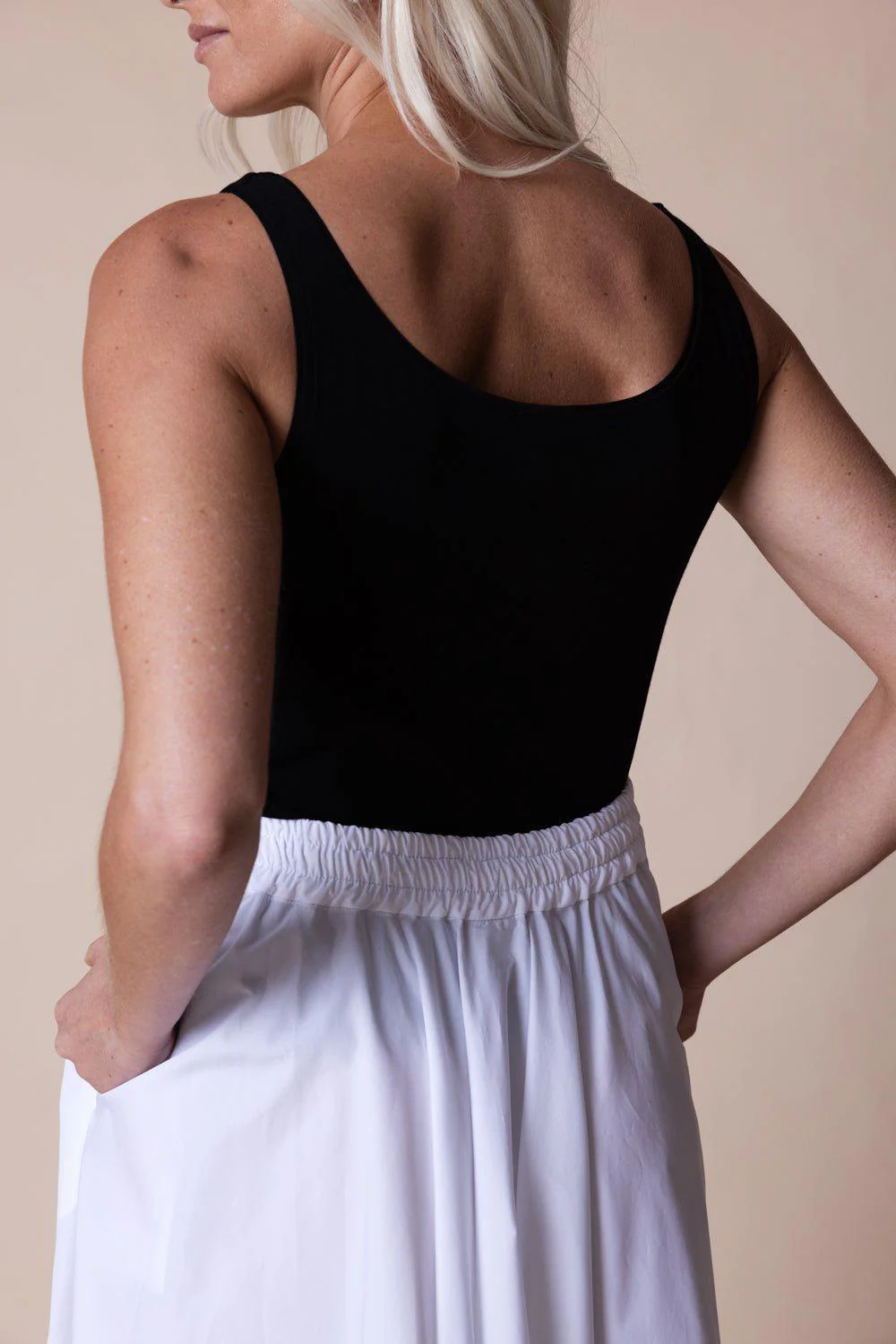 Jamaika Tank - Black - Image 4