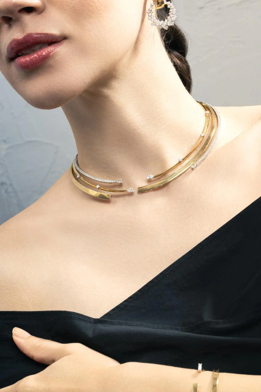 Diamond Round Pear Golden Strada Statement Collar Necklace - Image 4