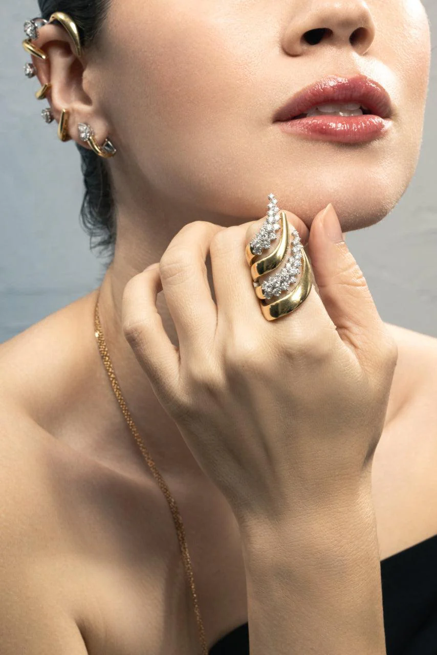 Diamond Round Stackable Strada Ring - Image 3