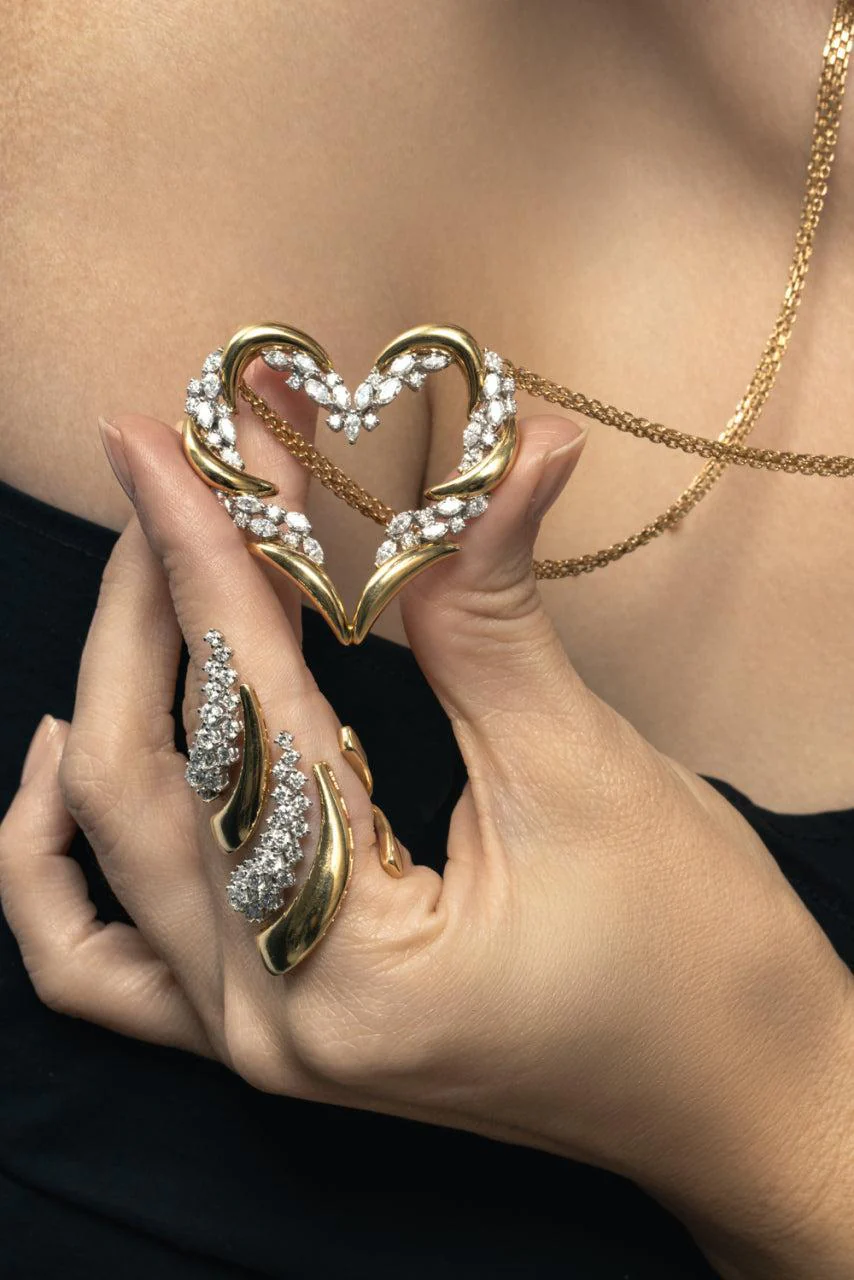 Diamond Strada Heart Necklace - Image 4