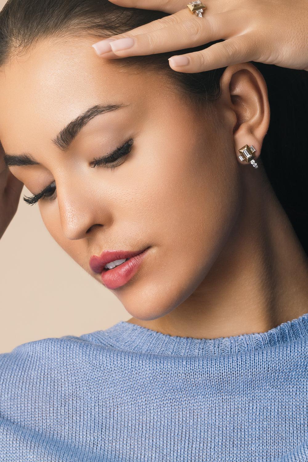 Diamond Baguette Golden Strada Earrings - Image 2
