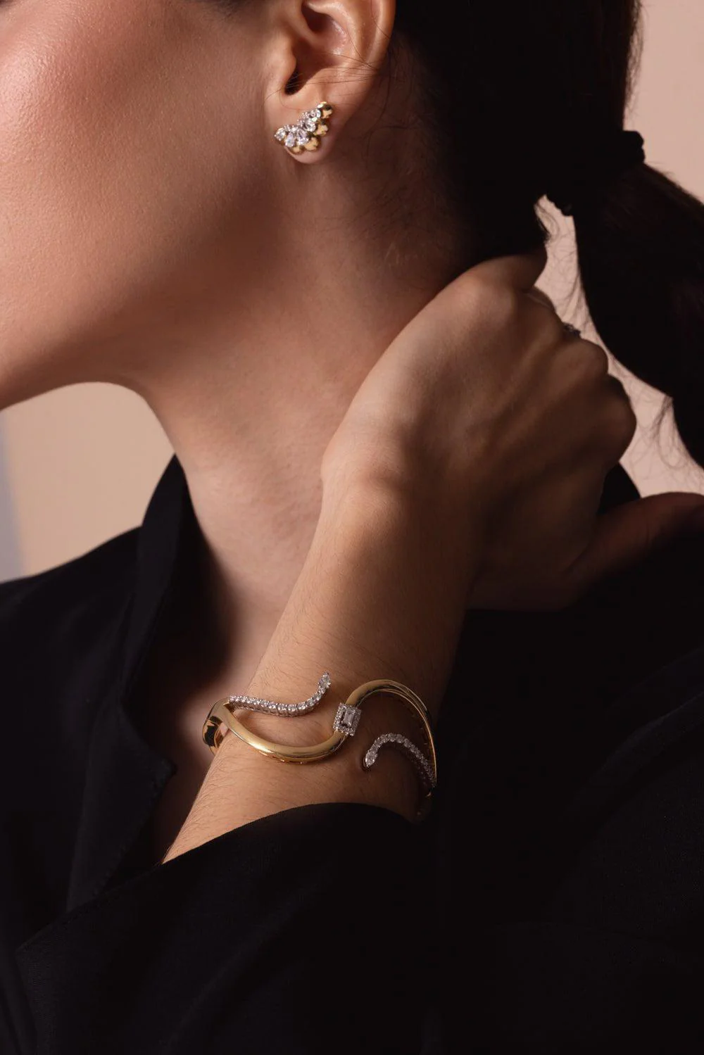 Golden Strada Bangle Bracelet - Image 4