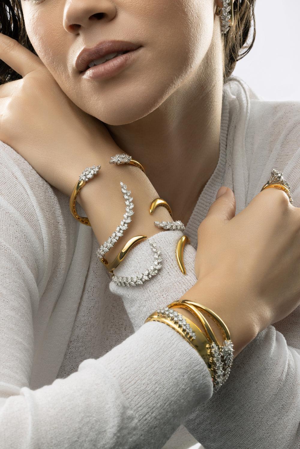 Golden Strada Bangle Bracelet - Image 4
