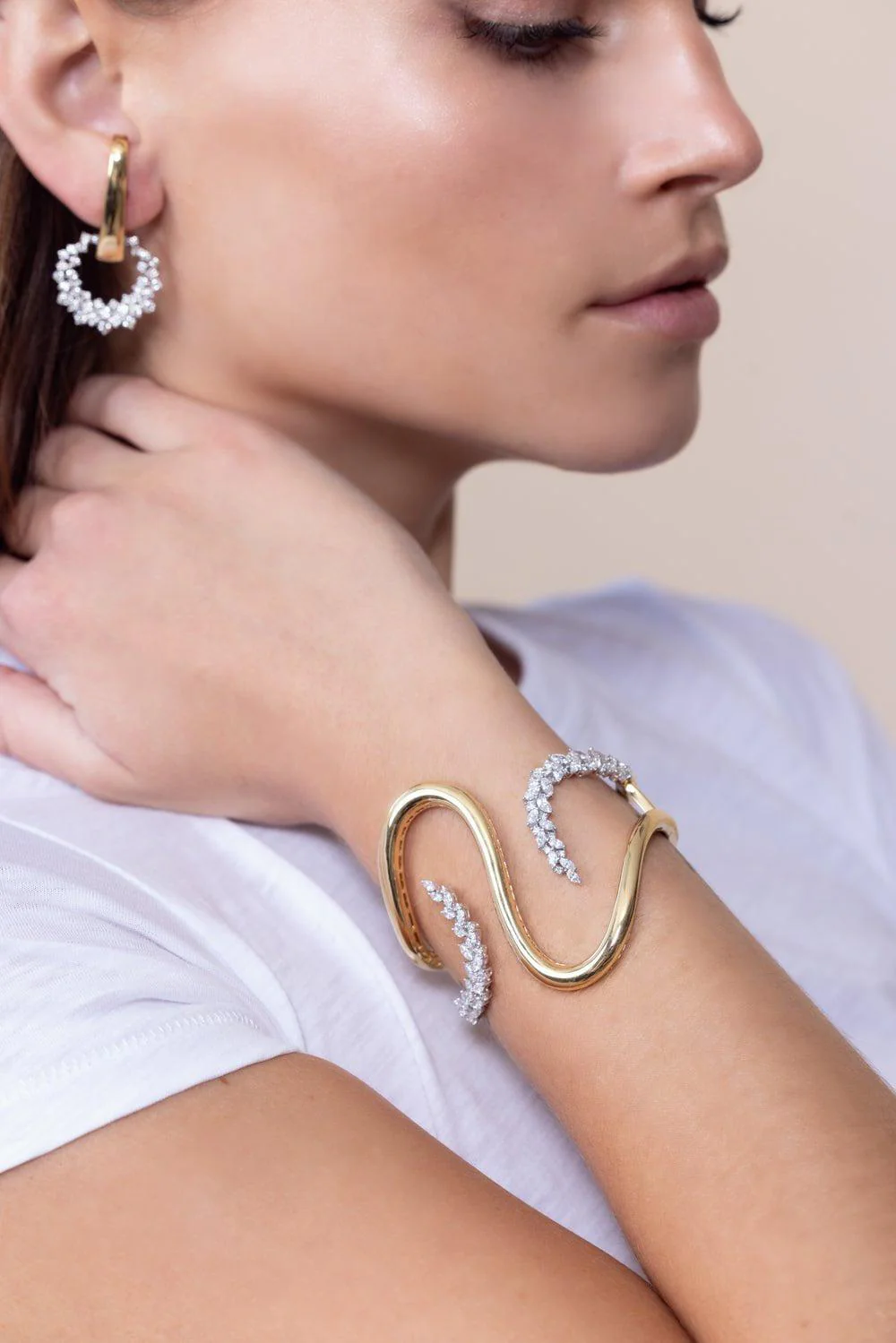 Golden Strada Bangle Bracelet - Image 4