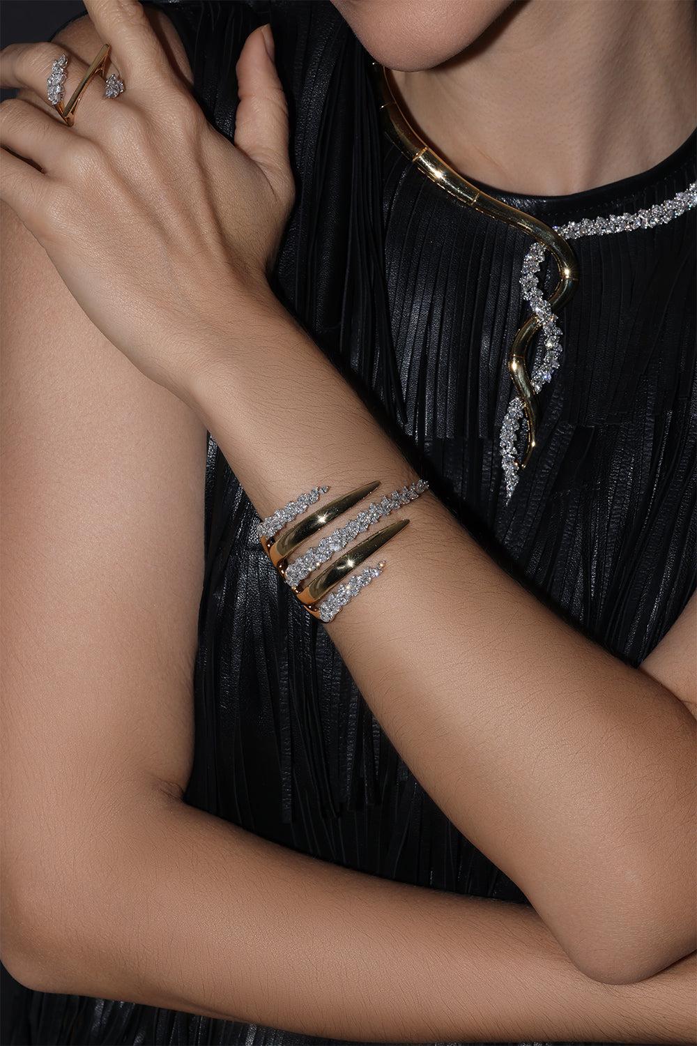 Golden Strada Diamond Bangle Bracelet - Image 3