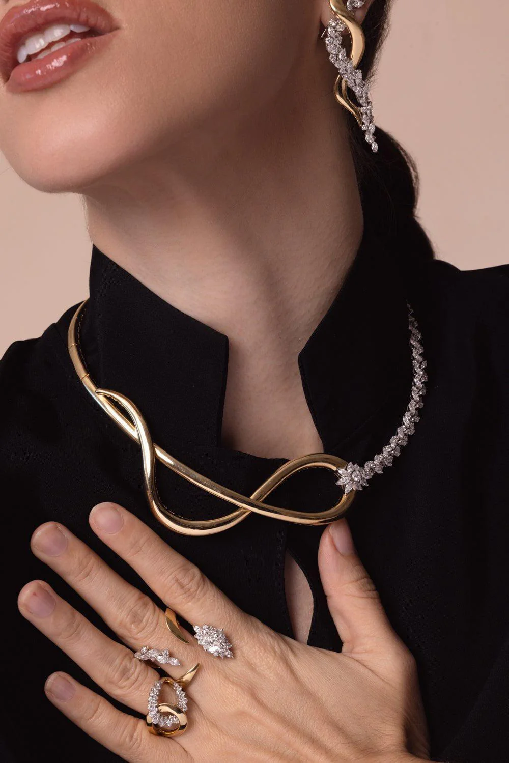 Golden Strada Infinity Stackable Ring - Image 2