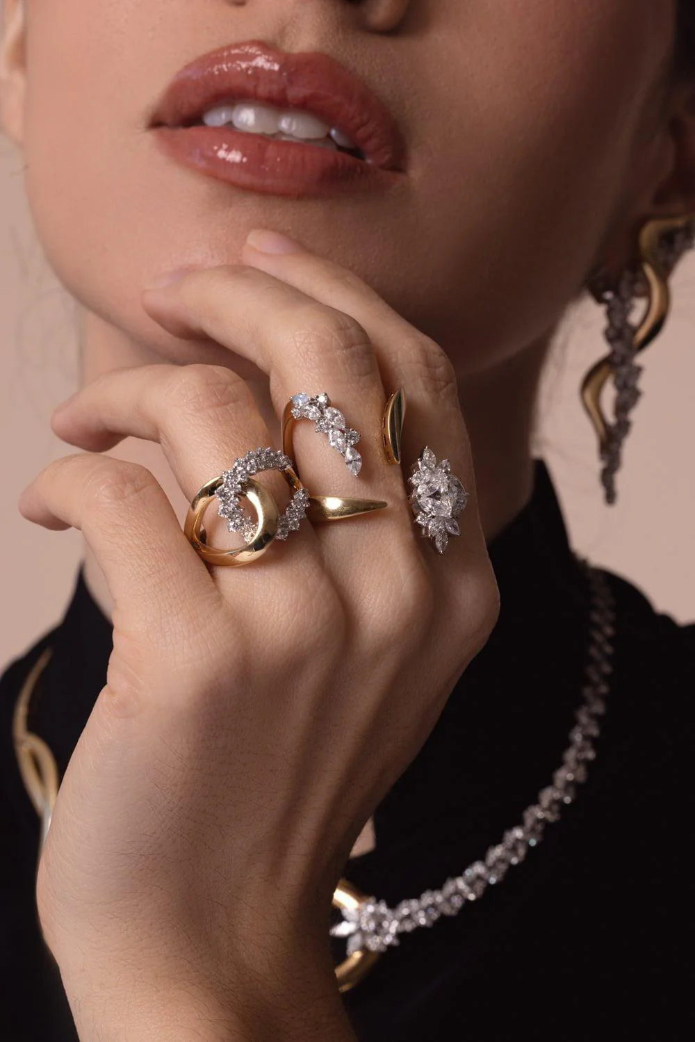 Golden Strada Infinity Stackable Ring - Image 3