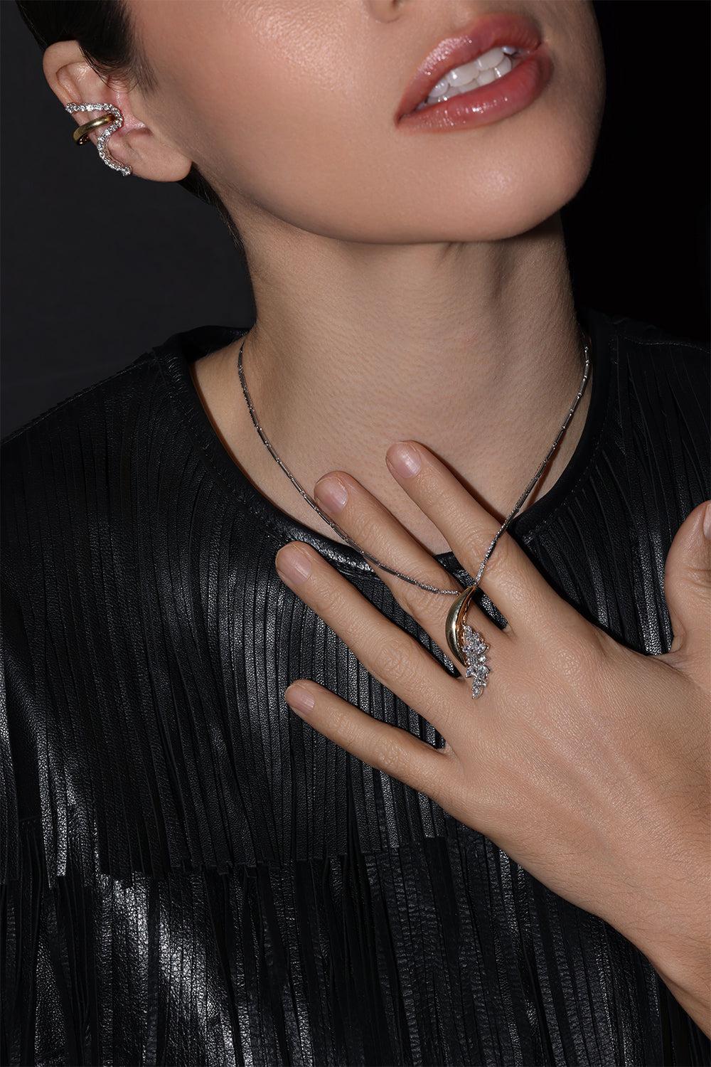 Golden Strada Reign Supreme Pendant Necklace - Image 4